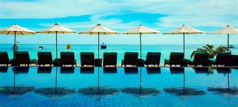 aarp last minute travel deals.